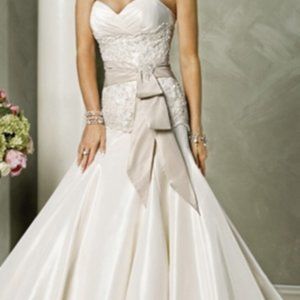 Maggie Sottero Wedding Dress